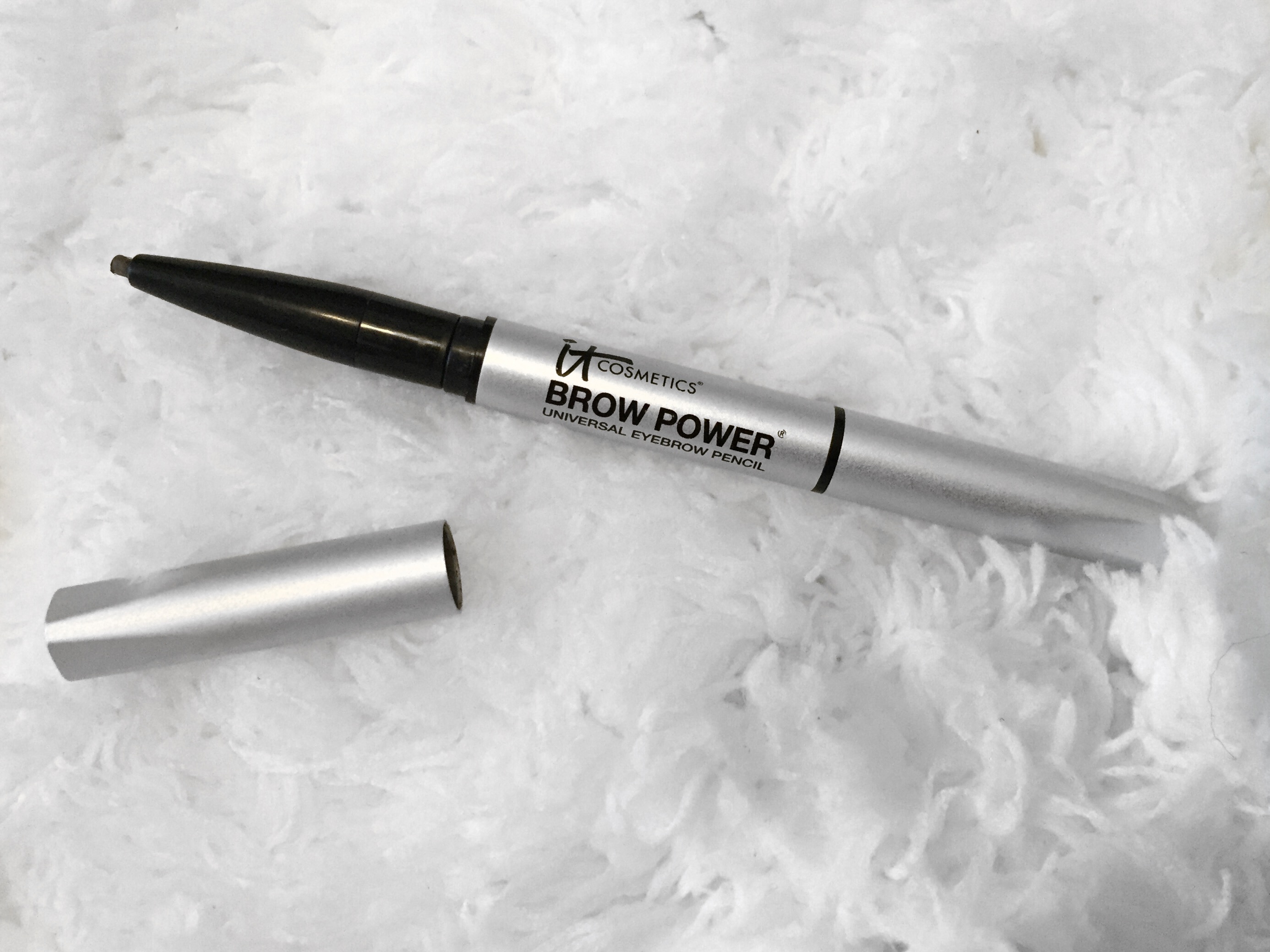 Brag Worthy Beauty Product – It Cosmetics Brow Power Universal Eyebrow Pencil